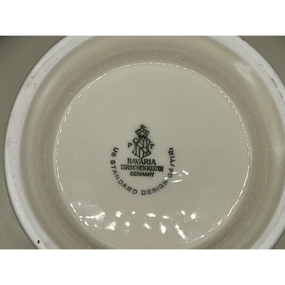 Vtg‎ China Beige Porcelain Soup Tureen Rose Motif Bavaria Tirschenreuth Germany